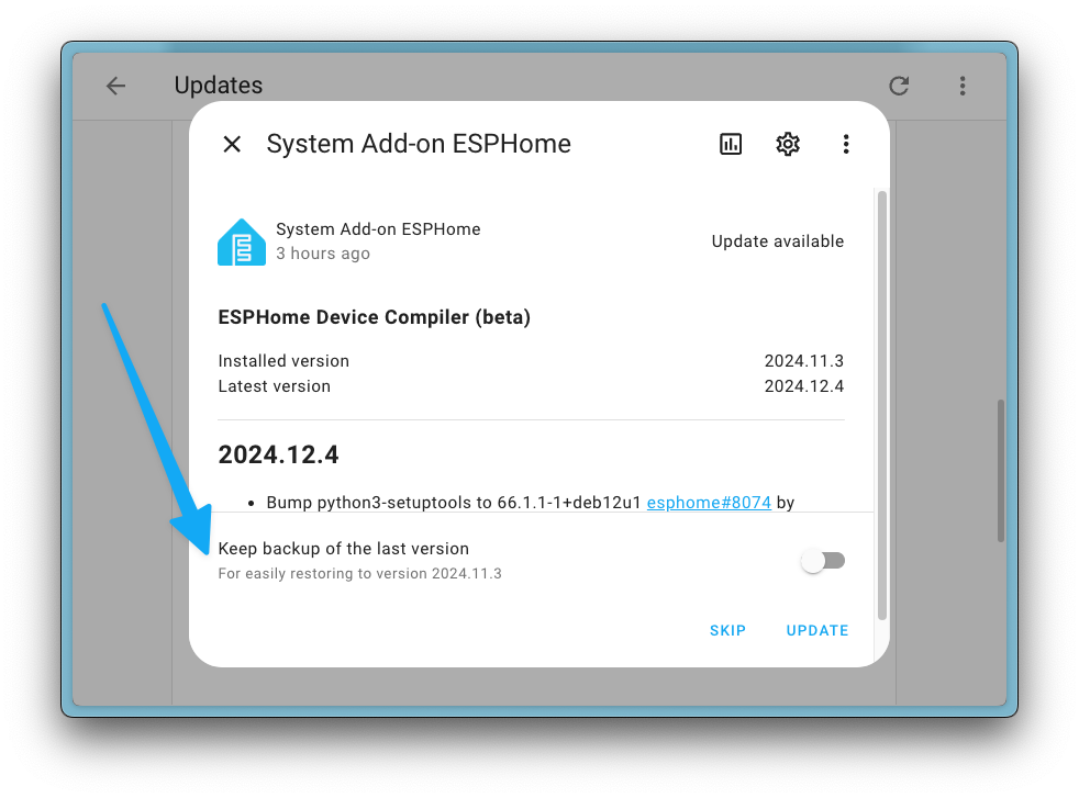 Screenshot showing an Home Assistant add-on update dialog, giving the option to make a backup before update.