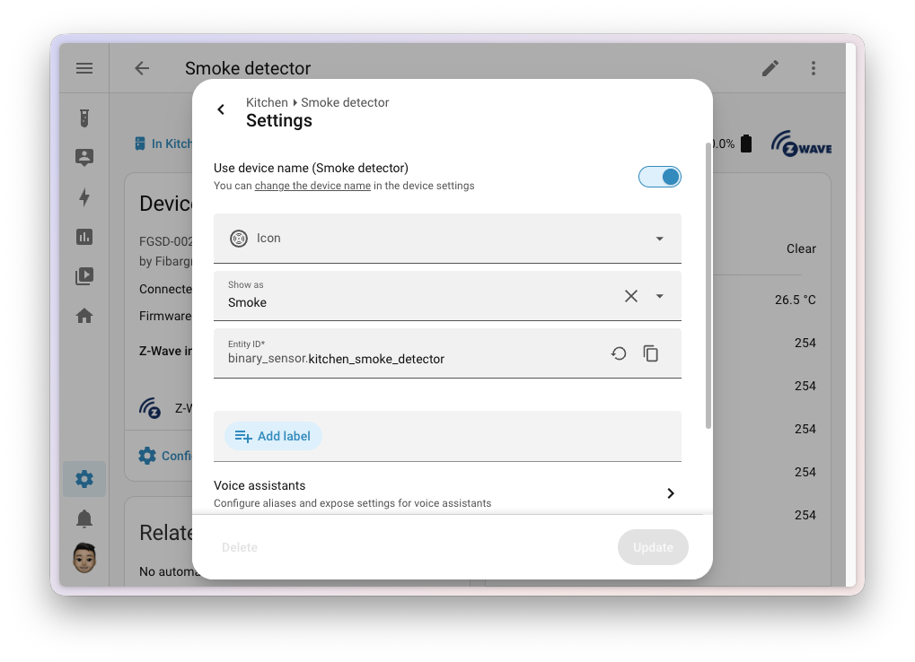 Screenshot of the entity settings for a smoke detector, with the Use device name switch turned on and the name field hidden.